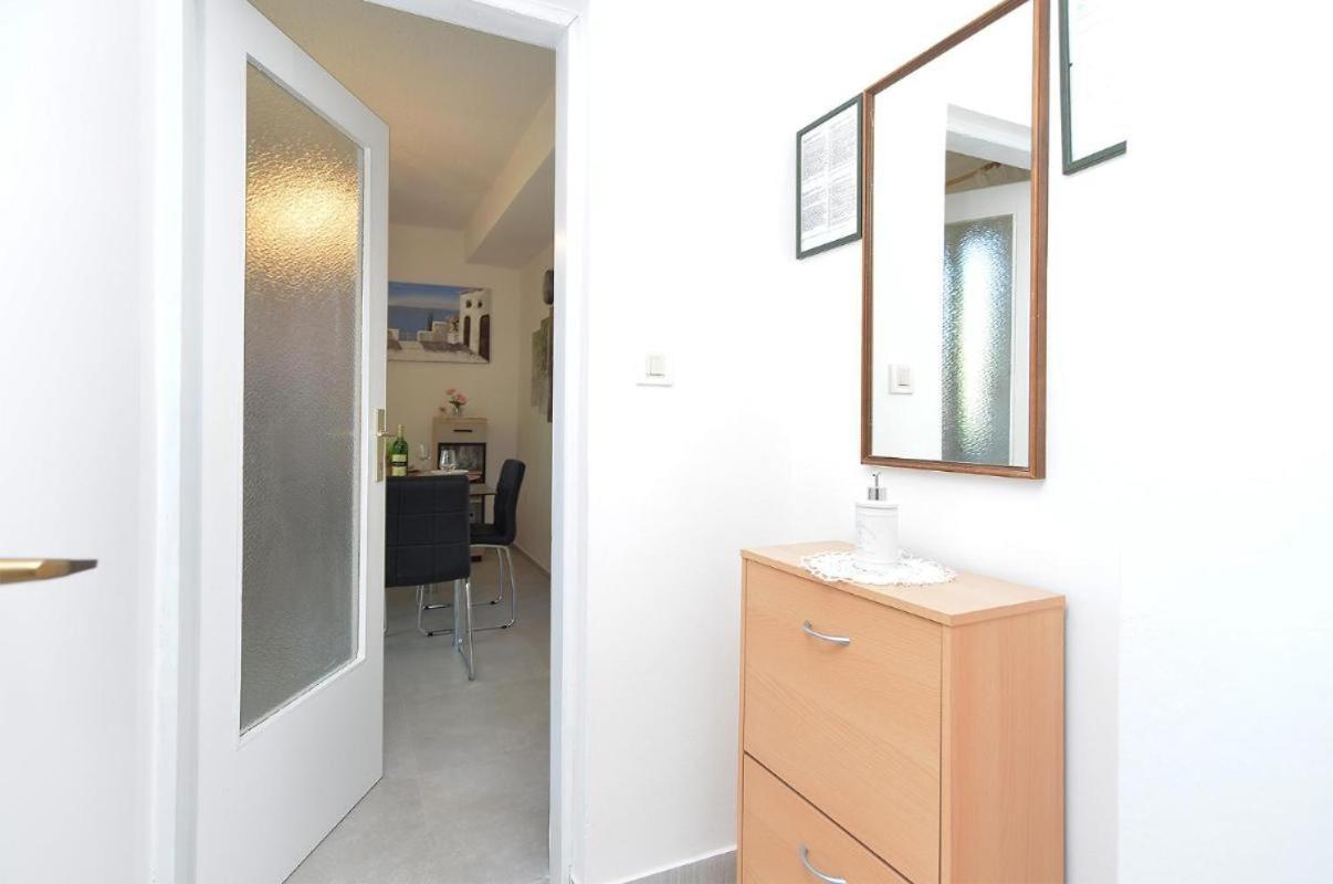 Apartment Welcoming With Garden Porec